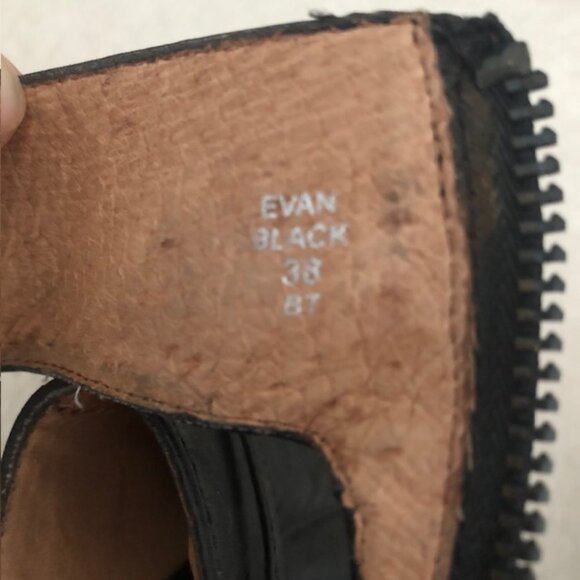 Black Modern Vintage Leather Platform Heels / Ankle Booties with Buckle, Size 38 - Picture 8 of 10